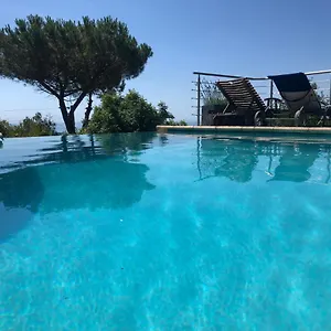 Aux Balcons Du Riou Avec Vue 180 Degrés Maison d'hôtes